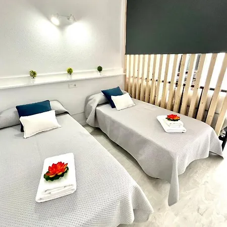 Apartamento Apartbeach Font De Mar Clima Piscina Y Vista Playa