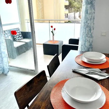 Apartbeach Font De Mar Clima Piscina Y Vista Playa Apartamento