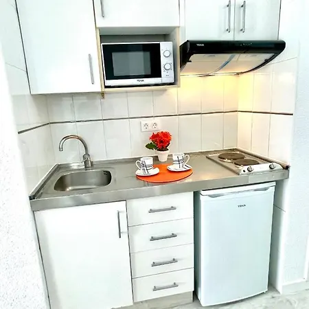Apartamento Apartbeach Font De Mar Clima Piscina Y Vista Playa Salou