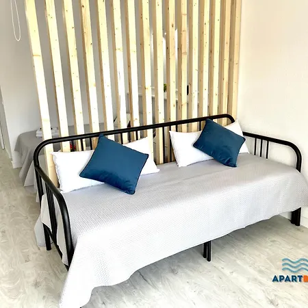 Apartbeach Font De Mar 5º Clima Piscina Y Vista Playa Apartment *