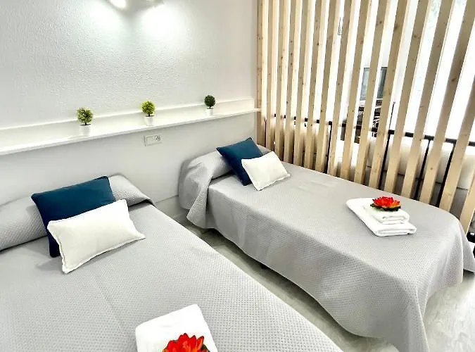 Daire Apartbeach Font De Mar 5º Clima Piscina Y Vista Playa